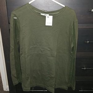 New Duo Maternity olive top size medium